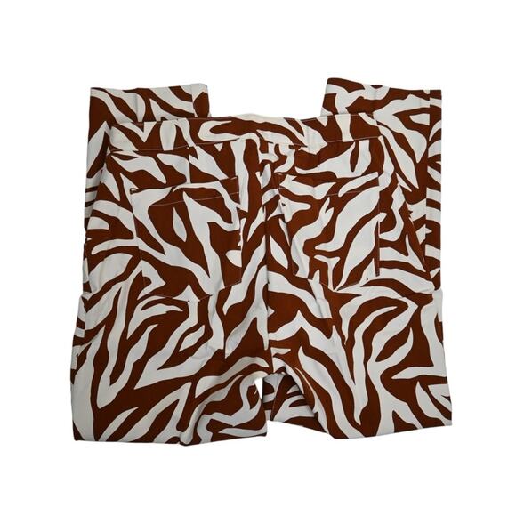 SPANX Womens L On The Go Print Ankle Slim Straight Leg Pants in Zebra Stripe NEW - Picture 6 of 12